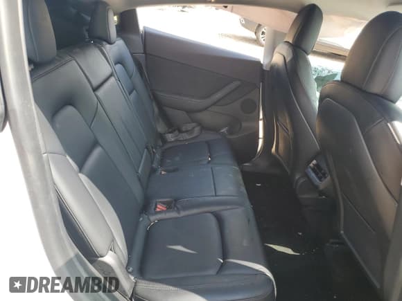 ✅ 2021 Tesla Model Y Long Range • VIN: 5YJYGDEE3MF265626 • Lot: 80463125. Wystawiony na Copart z przebiegiem 49 455 mil. Bezpłatny archiwum sprzedaży aukcyjnych z USA i szczegółowy raport historii pojazdu na DreamBid. Zdjęcie 10.