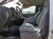 ✅ 2018 Chevrolet Silverado 1500 Work Truck • VIN: 1GCNCNEC3JZ203717 • Lot: 84374055. Wystawiony na Copart z przebiegiem 144 924 mil. Bezpłatny archiwum sprzedaży aukcyjnych z USA i szczegółowy raport historii pojazdu na DreamBid. Zdjęcie 7.