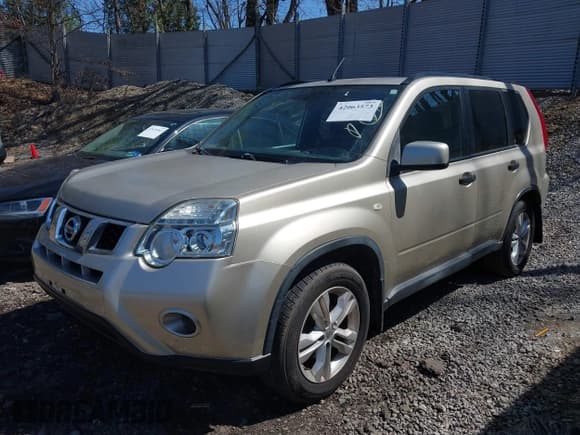 ✅ 2012 Nissan X-Trail • VIN: JN1AT18T8CW008528 • Лот: 42063573. Опубликован ранее на IAAI с пробегом 69 881 миль. Бесплатный доступ к архиву аукционных продаж из США и подробный отчёт об истории автомобиля на DreamBid. Изображение 2.