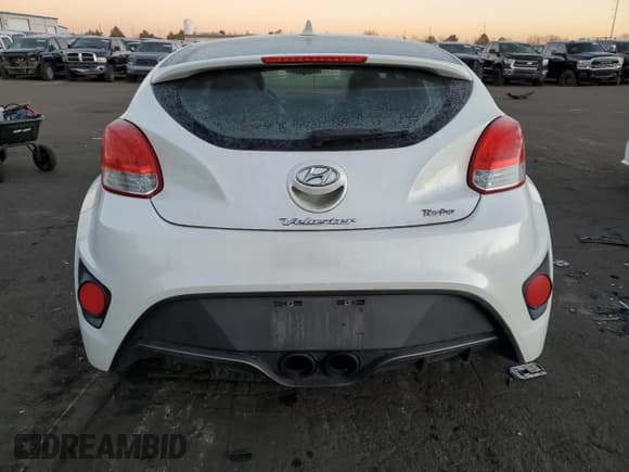 ✅ 2013 Hyundai Veloster Turbo • VIN: KMHTC6AE8DU084094 • Lot: 83704144. Wystawiony na Copart z przebiegiem 118 427 mil. Bezpłatny archiwum sprzedaży aukcyjnych z USA i szczegółowy raport historii pojazdu na DreamBid. Zdjęcie 6.