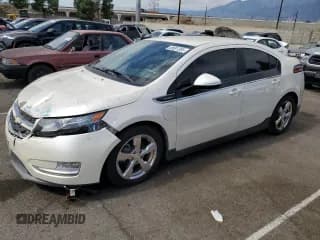 ✅ 2013 Chevrolet Volt • VIN: 1G1RA6E4XDU103131 • Lot: 85891355. Wystawiony na Copart z przebiegiem Nie podano. Bezpłatny archiwum sprzedaży aukcyjnych z USA i szczegółowy raport historii pojazdu na DreamBid. Zdjęcie 1.