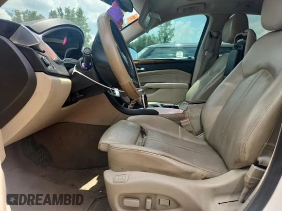 ✅ 2013 Cadillac SRX Performance Collection • VIN: 3GYFNDE35DS529488 • Лот: 61070455. Опубликован ранее на Copart с пробегом 156 799 миль. Бесплатный доступ к архиву аукционных продаж из США и подробный отчёт об истории автомобиля на DreamBid. Изображение 7.