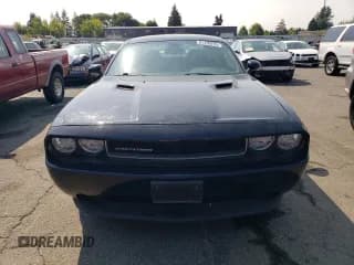 ✅ 2014 Dodge Challenger SXT • VIN: 2C3CDYAG4EH258427 • Lot: 81430765. Wystawiony na Copart z przebiegiem Nie podano. Bezpłatny archiwum sprzedaży aukcyjnych z USA i szczegółowy raport historii pojazdu na DreamBid. Zdjęcie 5.