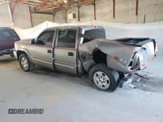 2006 Chevrolet Silverado 1500 LT3 z VIN 2GCEK13T661190377, wystawiony jako Copart lot #85570405 z przebiegiem Nie podano mil oraz Szkoda całkowita • Salvage title. Historia ofert i sprzedaży dostępna na DreamBid. Obrazek 2.