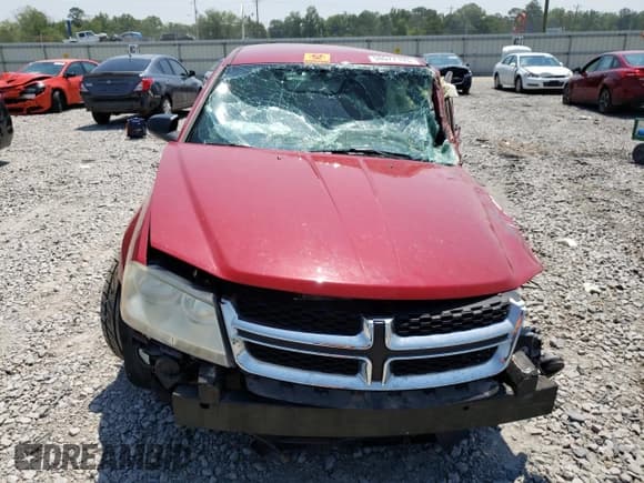 ✅ 2013 Dodge Avenger SE • VIN: 1C3CDZAB1DN566476 • Лот: 60890984. Опубликован ранее на Copart с пробегом Не указан. Бесплатный доступ к архиву аукционных продаж из США и подробный отчёт об истории автомобиля на DreamBid. Изображение 5.