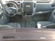 ✅ 2016 Freightliner Sprinter • VIN: WDYPE8DD6GP340545 • Lot: 84543425. Wystawiony na Copart z przebiegiem 289 689 mil. Bezpłatny archiwum sprzedaży aukcyjnych z USA i szczegółowy raport historii pojazdu na DreamBid. Zdjęcie 8.