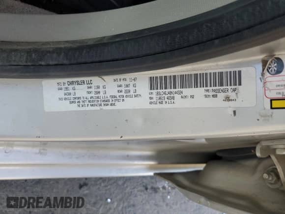 2008 Dodge Avenger SE с VIN 1B3LC46J48N144324, выставлен на аукционе Copart как лот 60113515 с пробегом 235 082 миль миль и Списание • Salvage title. История ставок и продаж доступна на DreamBid. Изображение 12.