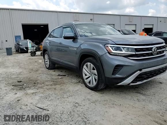 ✅ 2021 Volkswagen Atlas SE • VIN: 1V2WC2CA1MC215164 • Lot: 70406545. Listed on Copart with 30,099 mi. Free auction sales archive from the USA and detailed vehicle history report at DreamBid. Image 14.