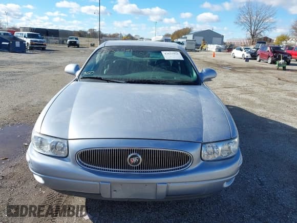 ✅ 2005 Buick LeSabre Limited • VIN: 1G4HR54KX5U161792 • Lot: 43655921. Listed on IAAI with 161,753 mi. Free auction sales archive from the USA and detailed vehicle history report at DreamBid. Image 12.
