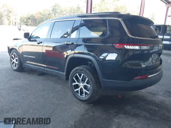 ✅ 2024 Jeep Grand Cherokee Limited • VIN: 1C4RJKBG7R8618604 • Lot: 43194790. Listed on IAAI with 4,873 mi. Free auction sales archive from the USA and detailed vehicle history report at DreamBid. Image 3.