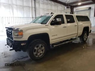 ✅ 2015 GMC Sierra 2500HD SLT • VIN: 1GT12ZE89FF571784 • Lot: 80849655. Wystawiony na Copart z przebiegiem 173 627 mil. Bezpłatny archiwum sprzedaży aukcyjnych z USA i szczegółowy raport historii pojazdu na DreamBid. Zdjęcie 1.