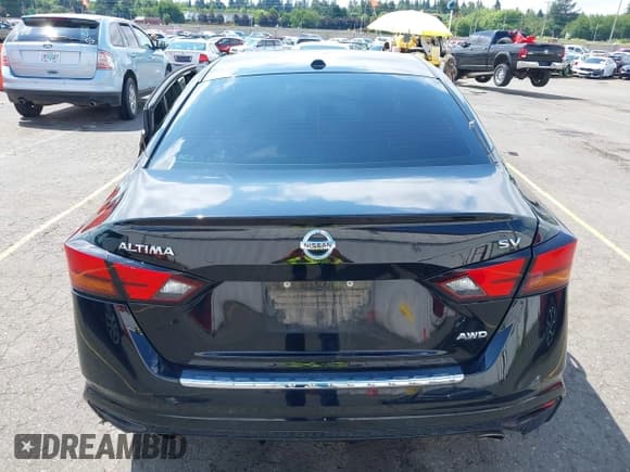✅ 2021 Nissan Altima SV • VIN: 1N4BL4DWXMN344004 • Lot: 42379763. Listed on IAAI with 73,393 mi. Free auction sales archive from the USA and detailed vehicle history report at DreamBid. Image 17.