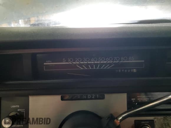 ✅ 1989 Chevrolet Celebrity • VIN: 1G1AW81R2K6232509 • Лот: 55310485. Опубликован ранее на Copart с пробегом 84 848 миль. Бесплатный доступ к архиву аукционных продаж из США и подробный отчёт об истории автомобиля на DreamBid. Изображение 9.