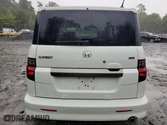 ✅ 2009 Honda Element SC • VIN: 5J6YH18969L003205 • Лот: 72687734. Опубликован ранее на Copart с пробегом 125 453 миль. Бесплатный доступ к архиву аукционных продаж из США и подробный отчёт об истории автомобиля на DreamBid. Изображение 6.