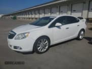 ✅ 2015 Buick Verano Group • VIN: 1G4PS5SK9F4167409 • Lot: 61672845. Wystawiony na Copart z przebiegiem 120 036 mil. Bezpłatny archiwum sprzedaży aukcyjnych z USA i szczegółowy raport historii pojazdu na DreamBid. Zdjęcie 1.