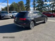 ✅ 2019 Audi Q7 Prestige • VIN: WA1VAAF73KD012257 • Lot: 92945325. Listed on Copart with 136,533 mi. Free auction sales archive from the USA and detailed vehicle history report at DreamBid. Image 3.
