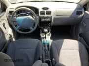 ✅ 2004 Kia Rio • VIN: KNADC125346339018 • Лот: 68951385. Опубликован ранее на Copart с пробегом 195 086 миль. Бесплатный доступ к архиву аукционных продаж из США и подробный отчёт об истории автомобиля на DreamBid. Изображение 8.
