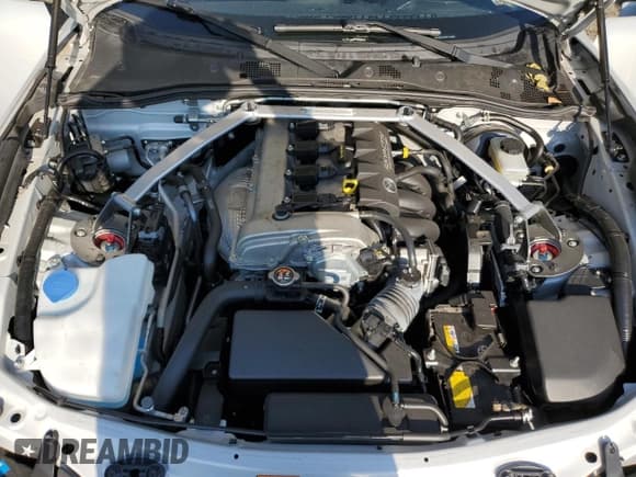 ✅ 2017 Mazda MX-5 Miata Club • VIN: JM1NDAC74H0124180 • Lot: 70695255. Listed on Copart with 37,597 mi. Free auction sales archive from the USA and detailed vehicle history report at DreamBid. Image 11.