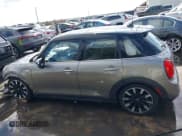 ✅ 2018 MINI Hardtop 4 Door Cooper S • VIN: WMWXU3C59J2F49827 • Lot: 43480843. Listed on IAAI with 69,237 mi. Free auction sales archive from the USA and detailed vehicle history report at DreamBid. Image 15.