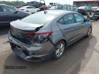 ✅ 2019 Hyundai Elantra SEL • VIN: 5NPD84LF2KH479688 • Lot: 43218077. Listed on IAAI with 136,107 mi. Free auction sales archive from the USA and detailed vehicle history report at DreamBid. Image 4.
