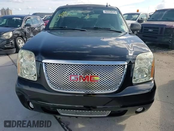 ✅ 2013 GMC Yukon Denali • VIN: 1GKS1EEF7DR355396 • Lot: 82233575. Listed on Copart with Not provided. Free auction sales archive from the USA and detailed vehicle history report at DreamBid. Image 14.