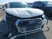 ✅ 2019 Audi Q5 Premium • VIN: WA1ANAFY9K2043214 • Lot: 43252949. Listed on IAAI with 92,134 mi. Free auction sales archive from the USA and detailed vehicle history report at DreamBid. Image 6.