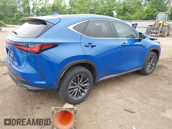 ✅ 2025 Lexus NX 250 Premium • VIN: 2T2GDCEZXSC005495 • Лот: 42366555. Опубликован ранее на IAAI с пробегом 14 869 миль. Бесплатный доступ к архиву аукционных продаж из США и подробный отчёт об истории автомобиля на DreamBid. Изображение 4.