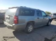 ✅ 2007 Chevrolet Suburban LT • VIN: 1GNFC16097J255157 • Lot: 77621614. Wystawiony na Copart z przebiegiem Nie podano. Bezpłatny archiwum sprzedaży aukcyjnych z USA i szczegółowy raport historii pojazdu na DreamBid. Zdjęcie 3.