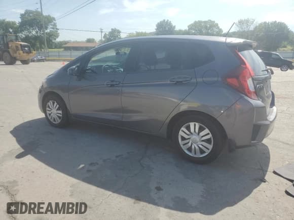 ✅ 2015 Honda Fit LX • VIN: 3HGGK5H57FM784187 • Lot: 64764785. Wystawiony na Copart z przebiegiem 47 661 mil. Bezpłatny archiwum sprzedaży aukcyjnych z USA i szczegółowy raport historii pojazdu na DreamBid. Zdjęcie 2.
