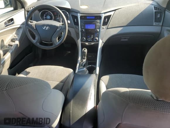 ✅ 2013 Hyundai Sonata GLS • VIN: 5NPEB4AC9DH760856 • Lot: 72575434. Listed on Copart with 168,452 mi. Free auction sales archive from the USA and detailed vehicle history report at DreamBid. Image 8.