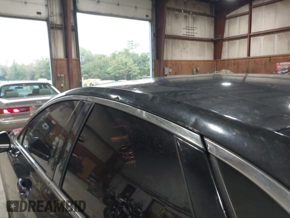 ✅ 2014 Lincoln MKZ • VIN: 3LN6L2J9XER811804 • Lot: 43300043. Wystawiony na IAAI z przebiegiem 122 627 mil. Bezpłatny archiwum sprzedaży aukcyjnych z USA i szczegółowy raport historii pojazdu na DreamBid. Zdjęcie 13.