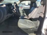 ✅ 2008 Chevrolet Silverado 2500HD 1LT • VIN: 1GCHK24K18E192807 • Лот: 89506225. Опубликован ранее на Copart с пробегом 184 746 миль. Бесплатный доступ к архиву аукционных продаж из США и подробный отчёт об истории автомобиля на DreamBid. Изображение 7.