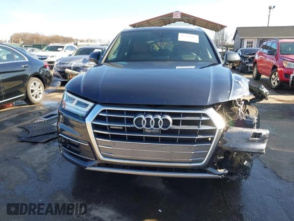 ✅ 2019 Audi Q5 Prestige • VIN: WA1CNAFY8K2037977 • Лот: 43789913. Опубликован ранее на IAAI с пробегом 56 176 миль. Бесплатный доступ к архиву аукционных продаж из США и подробный отчёт об истории автомобиля на DreamBid. Изображение 13.