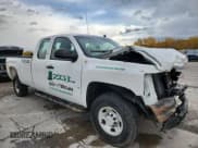 ✅ 2009 Chevrolet Silverado 2500HD Work Truck • VIN: 1GCHK49K39E136406 • Лот: 89884625. Опубликован ранее на Copart с пробегом 164 953 миль. Бесплатный доступ к архиву аукционных продаж из США и подробный отчёт об истории автомобиля на DreamBid. Изображение 4.