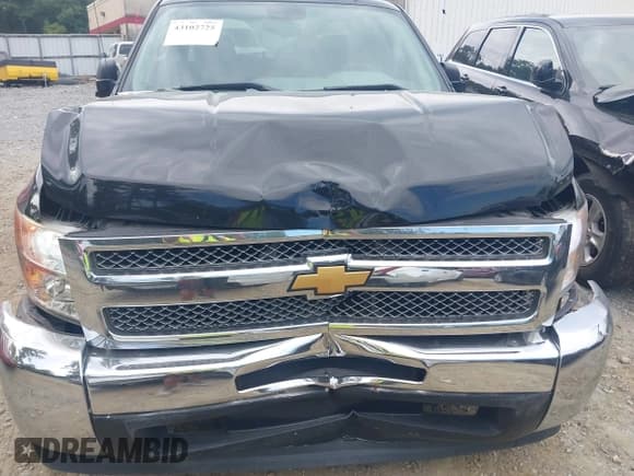 ✅ 2012 Chevrolet Silverado 1500 LS • VIN: 1GCRCREA4CZ122073 • Лот: 43102725. Опубликован ранее на IAAI с пробегом 177 360 миль. Бесплатный доступ к архиву аукционных продаж из США и подробный отчёт об истории автомобиля на DreamBid. Изображение 6.