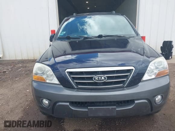✅ 2008 Kia Sorento EX • VIN: KNDJC736985842404 • Lot: 39227080. Listed on IAAI with 179,285 mi. Free auction sales archive from the USA and detailed vehicle history report at DreamBid. Image 12.