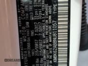 ✅ 2022 Hyundai Kona SEL • VIN: KM8K62AB8NU811057 • Лот: 45872244. Опубликован ранее на Copart с пробегом 25 636 миль. Бесплатный доступ к архиву аукционных продаж из США и подробный отчёт об истории автомобиля на DreamBid. Изображение 13.