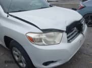 ✅ 2010 Toyota Highlander • VIN: JTEZK3EH7A2105377 • Lot: 43564121. Wystawiony na IAAI z przebiegiem 161 771 mil. Bezpłatny archiwum sprzedaży aukcyjnych z USA i szczegółowy raport historii pojazdu na DreamBid. Zdjęcie 6.