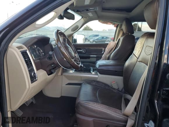 ✅ 2013 Ram 2500 • VIN: 3C6TR5PT8DG547669 • Lot: 81001934. Wystawiony na Copart z przebiegiem 109 481 mil. Bezpłatny archiwum sprzedaży aukcyjnych z USA i szczegółowy raport historii pojazdu na DreamBid. Zdjęcie 7.