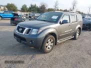 ✅ 2010 Nissan Pathfinder SE • VIN: 5N1AR1NB0AC613628 • Lot: 41784481. Listed on IAAI with 162,412 mi. Free auction sales archive from the USA and detailed vehicle history report at DreamBid. Image 2.