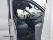 ✅ 2017 Ford Transit • VIN: 1FTYR2ZM5HKA18634 • Лот: 41675775. Опубликован ранее на IAAI с пробегом 263 278 миль. Бесплатный доступ к архиву аукционных продаж из США и подробный отчёт об истории автомобиля на DreamBid. Изображение 5.