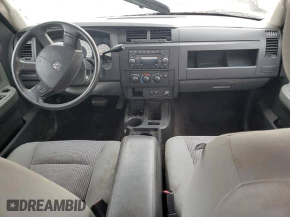 2008 Dodge Dakota SXT with VIN 1D7HE32K28S577672, listed as a Copart auction lot 53065165 with 189,532 mi miles and Salvage title. Bid and sale history available at DreamBid. Image 8.