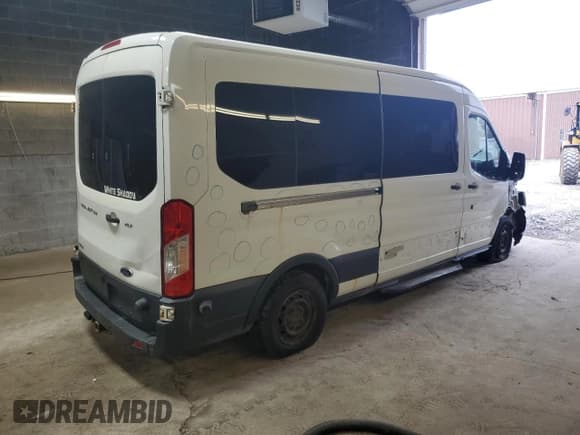 ✅ 2016 Ford Transit XL • VIN: 1FBAX2CG4GKA84931 • Лот: 79837404. Опубликован ранее на Copart с пробегом 131 368 миль. Бесплатный доступ к архиву аукционных продаж из США и подробный отчёт об истории автомобиля на DreamBid. Изображение 3.
