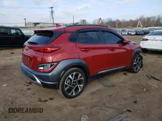 2022 Hyundai Kona Limited z VIN KM8K5CA34NU910962, wystawiony jako Copart lot #40102183 z przebiegiem 9 438 mil mil oraz . Historia ofert i sprzedaży dostępna na DreamBid. Obrazek 3.