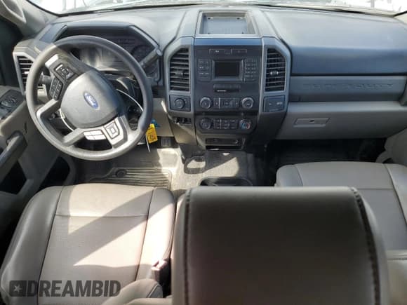 ✅ 2019 Ford F-250 XL • VIN: 1FT7X2A67KEC53900 • Lot: 90314115. Listed on Copart with 176,377 mi. Free auction sales archive from the USA and detailed vehicle history report at DreamBid. Image 8.