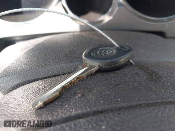 ✅ 2012 Buick Enclave Leather • VIN: 5GAKVCEDXCJ147417 • Lot: 42737301. Wystawiony na IAAI z przebiegiem 244 787 mil. Bezpłatny archiwum sprzedaży aukcyjnych z USA i szczegółowy raport historii pojazdu na DreamBid. Zdjęcie 11.