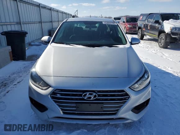 ✅ 2022 Hyundai Accent SE • VIN: 3KPC24A67NE164376 • Лот: 45869705. Опубликован ранее на Copart с пробегом 80 676 миль. Бесплатный доступ к архиву аукционных продаж из США и подробный отчёт об истории автомобиля на DreamBid. Изображение 5.