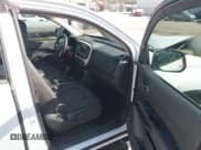 ✅ 2016 GMC Canyon 2WD SLE • VIN: 1GTH5CE34G1394941 • Лот: 43290343. Опубликован ранее на IAAI с пробегом 72 841 миль. Бесплатный доступ к архиву аукционных продаж из США и подробный отчёт об истории автомобиля на DreamBid. Изображение 5.