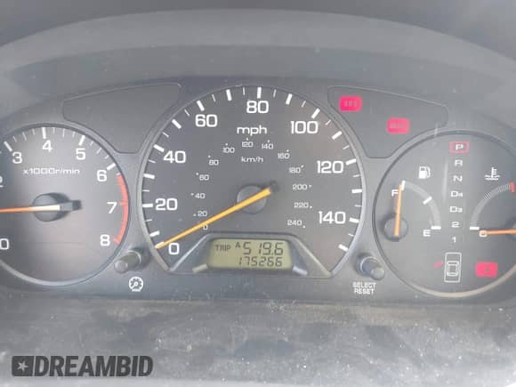 2001 Honda Accord VP with VIN 1HGCF86621A045346, listed as a IAAI auction lot 42698118 with 175,266 mi miles and . Bid and sale history available at DreamBid. Image 7.