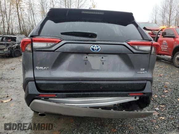 ✅ 2022 Toyota RAV4 Hybrid SE • VIN: 4T3T6RFV2NU101479 • Lot: 93378905. Wystawiony na Copart z przebiegiem 25 918 mil. Bezpłatny archiwum sprzedaży aukcyjnych z USA i szczegółowy raport historii pojazdu na DreamBid. Zdjęcie 6.